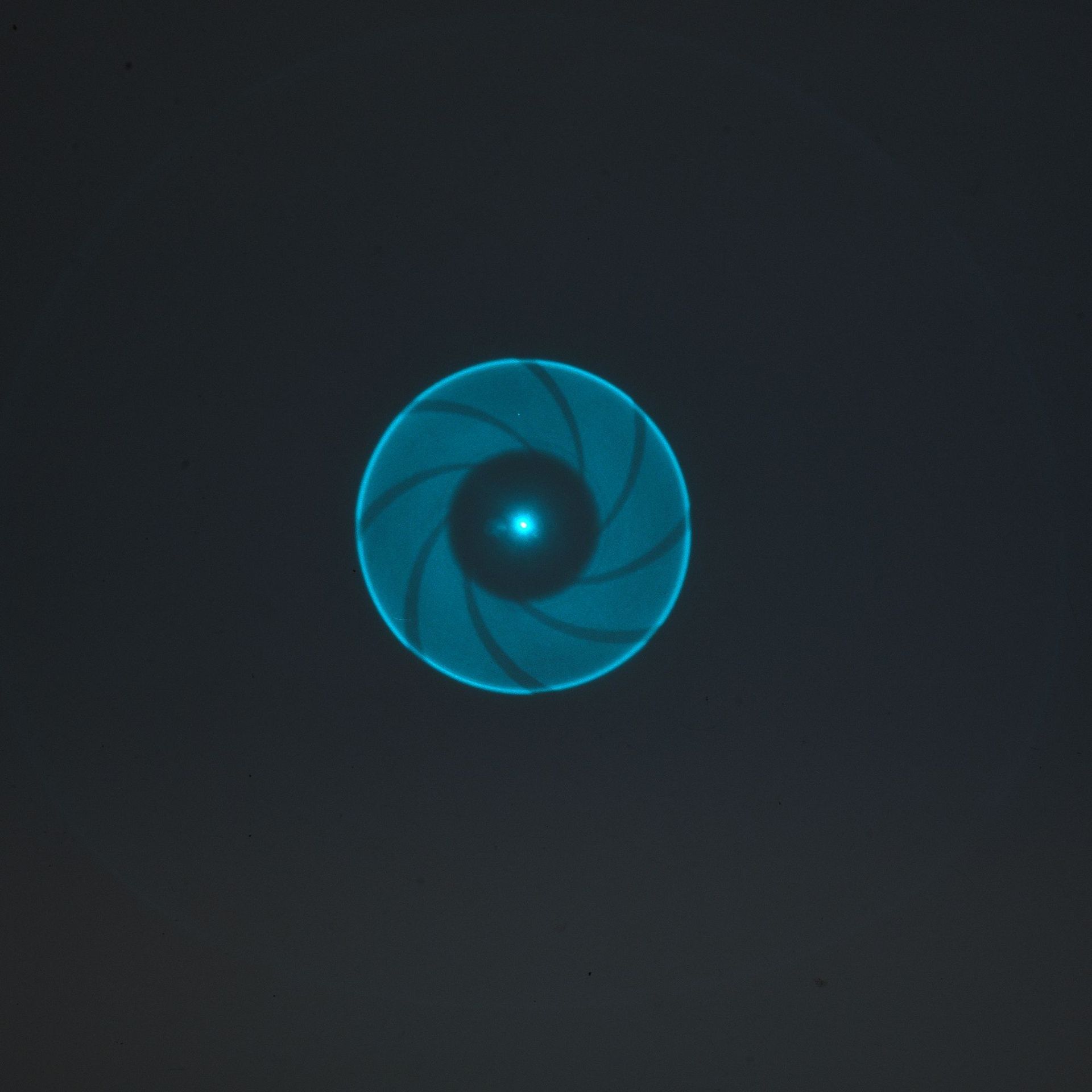 多功能激光灯钥匙扣绿光笔远射灯多图案满天星激光笔玩具登山扣详情17