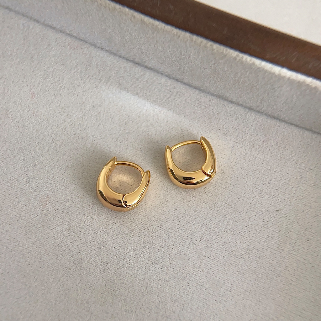 【 Upgraded Version 】 18K real gold plated, thickened, high-end, French light luxury style ear buckles, gold-plated texture earrings for women pic 9