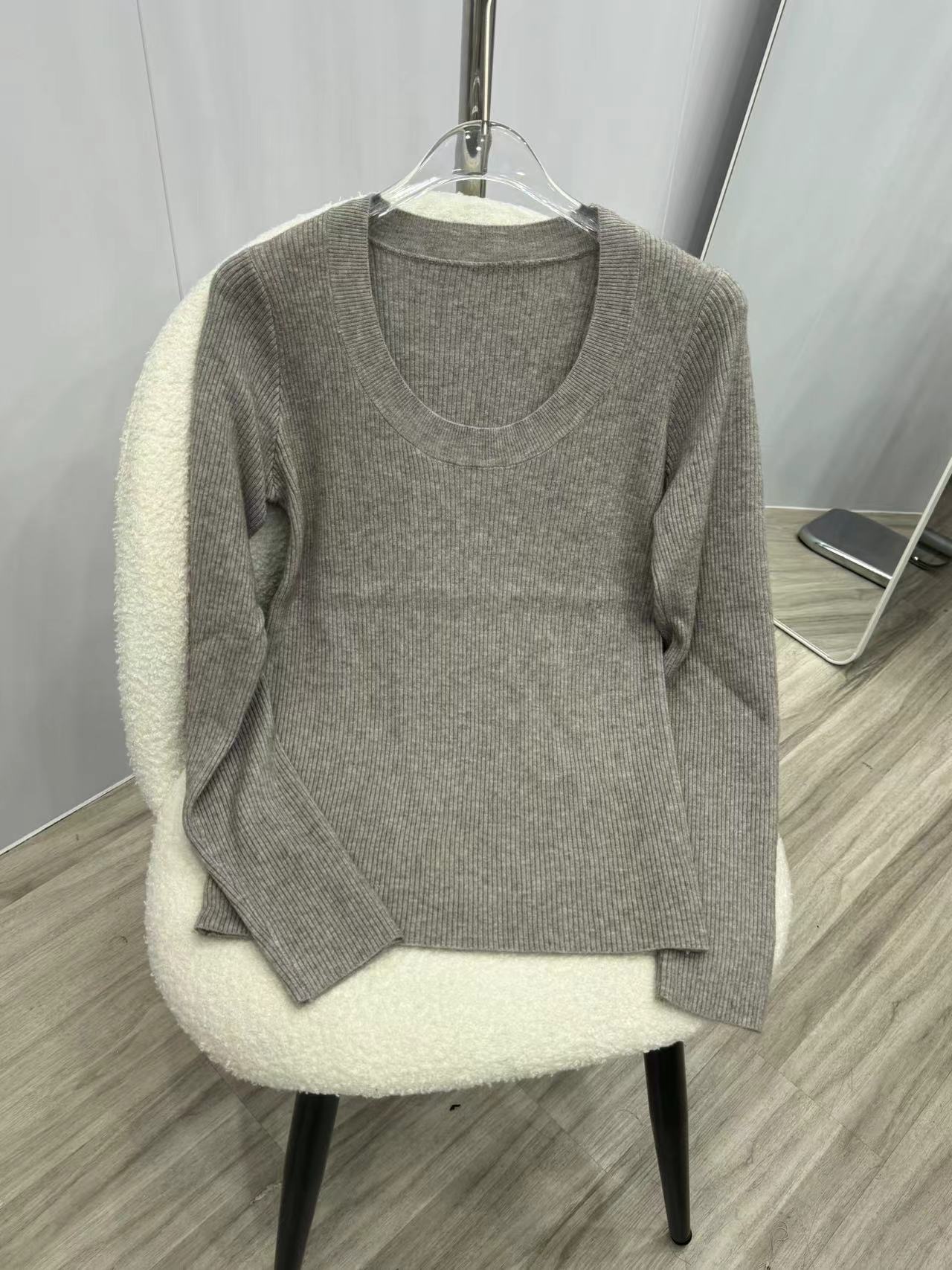 U领针织衫女韩国东大门露锁骨修身纯色安迪绒打底衫安迪绒长袖衫详情15