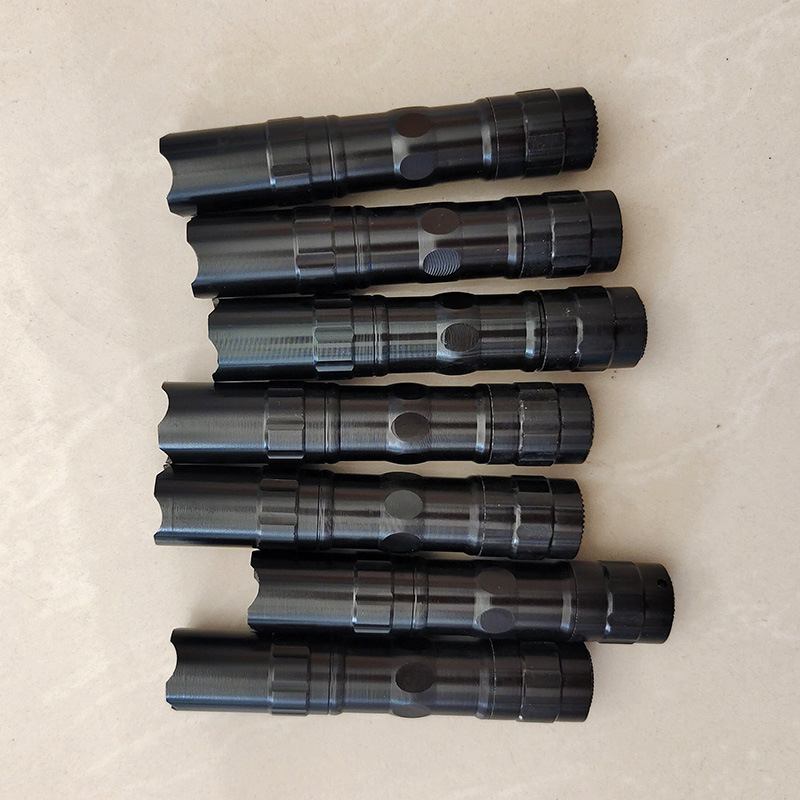 铝合金迷你强光手电家用应急照明电筒LED5号AA电池供电LED小手电详情7