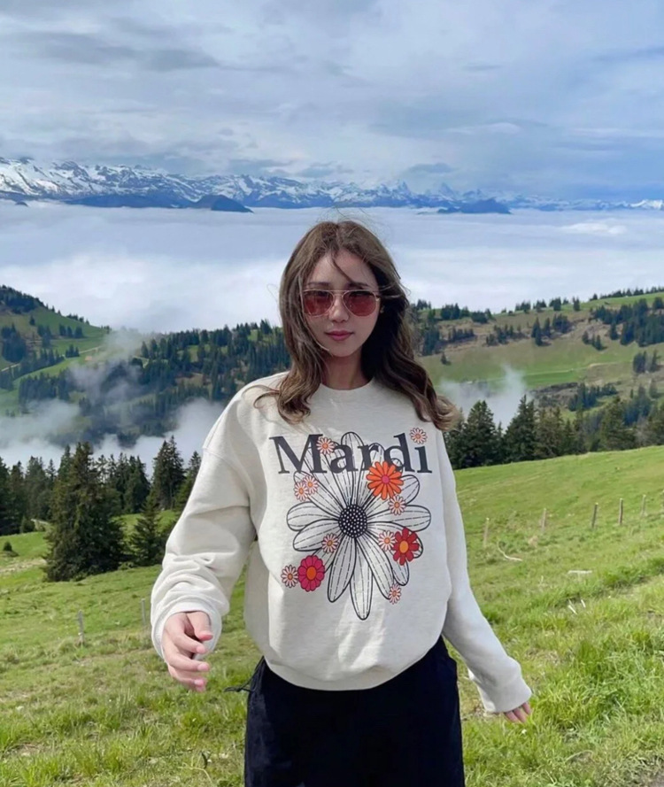 现货韩国潮牌Mardi卫衣女小雏菊24新款印花圆领上衣一件代发详情34