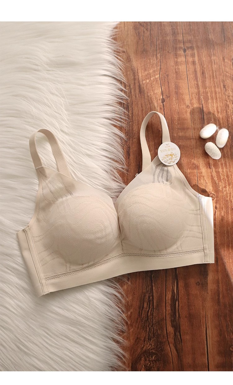 桑蚕丝真丝无痕内衣女小胸聚拢显小收副乳防下垂无钢圈文胸罩秋冬详情14