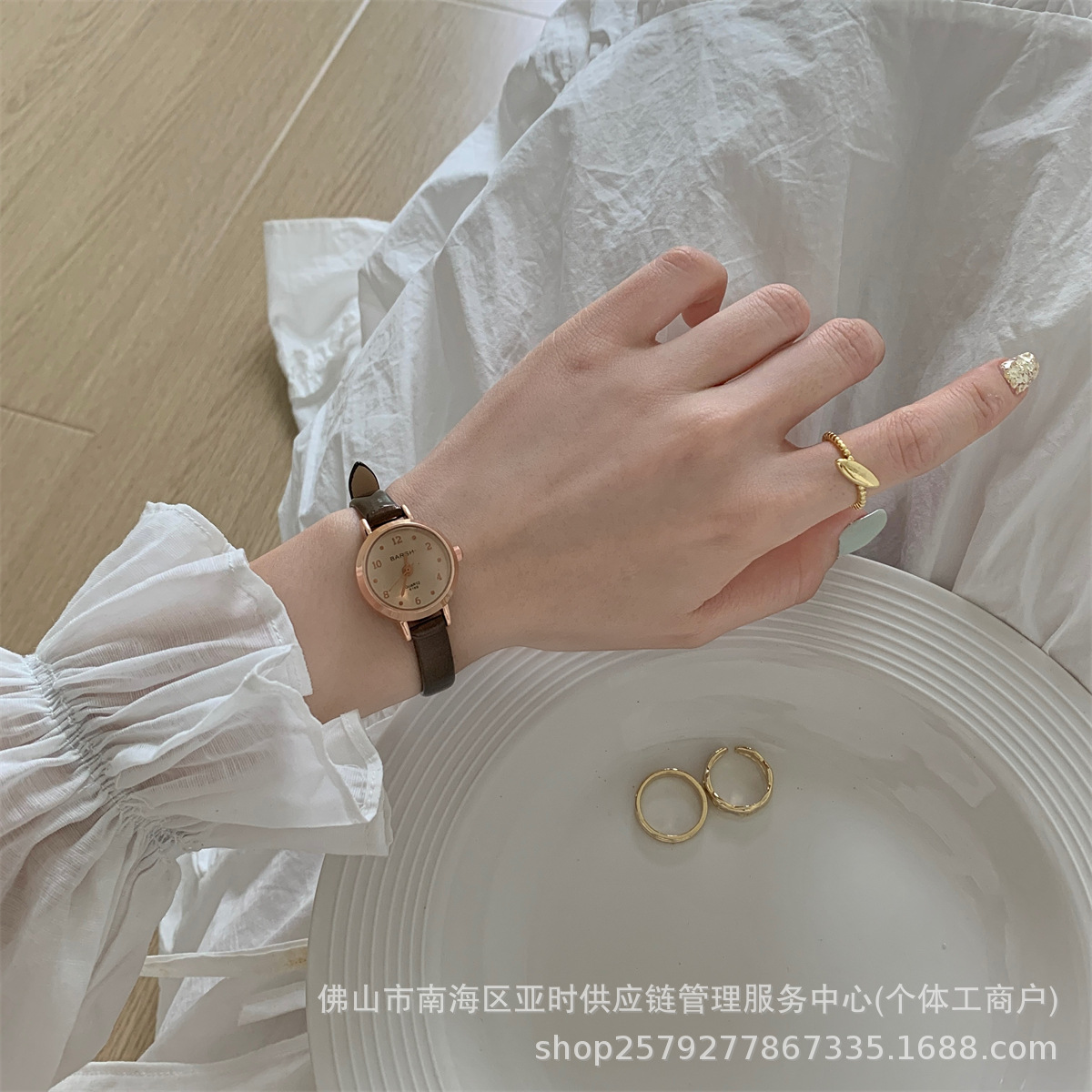 网红小众法式小表盘细带手表女学生文艺小清新女表石英表直播爆款详情21