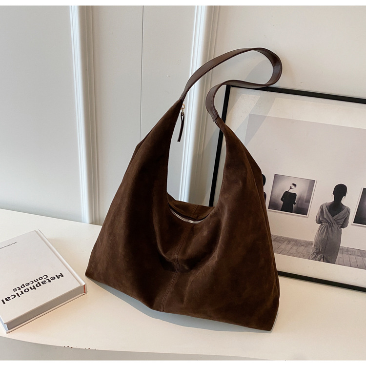 Retro matte tote bag, autumn and winter bag, commuter underarm bag, large-capacity single-shoulder tote bag, simple single-shoulder bag for women pic 14