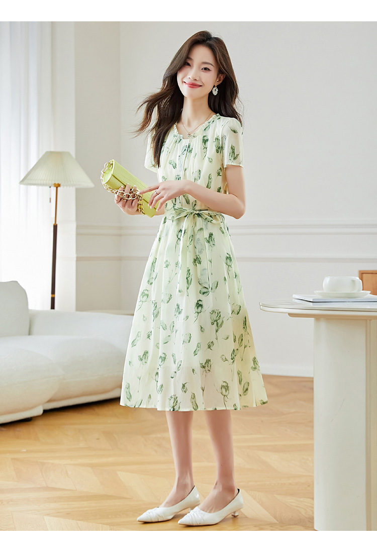 夏季短袖连衣裙女2025新款夏季爆款女装气质碎花裙雪纺中长款裙子详情32