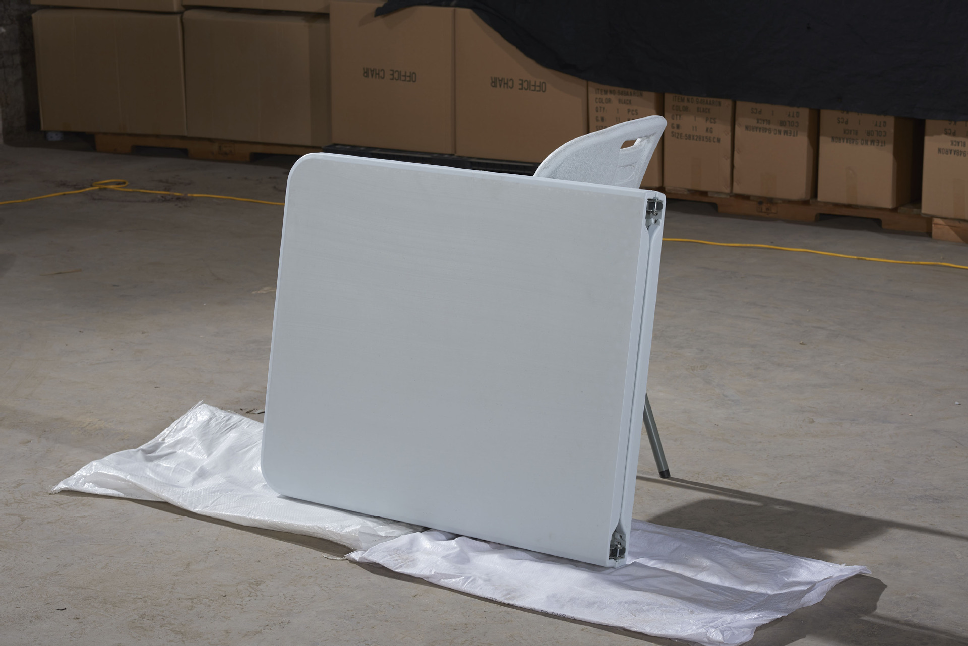 Star Factory Direct sales: Simple 1.8-meter-long folding table, outdoor folding table, folding seat, outdoor portable folding table, stall table, folding round table, blow-molded folding table, folding table, small table, foldable table for outdoor use pic 6