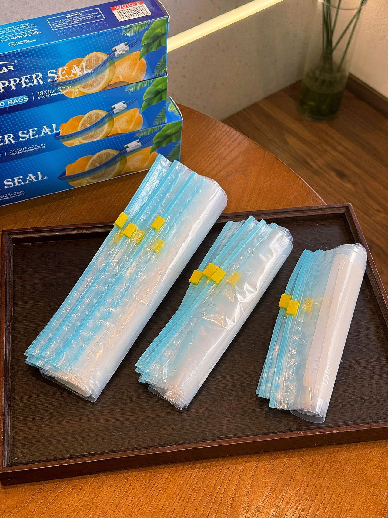 跨境现货食品级保鲜拉链密封袋收纳食品真空袋详情5