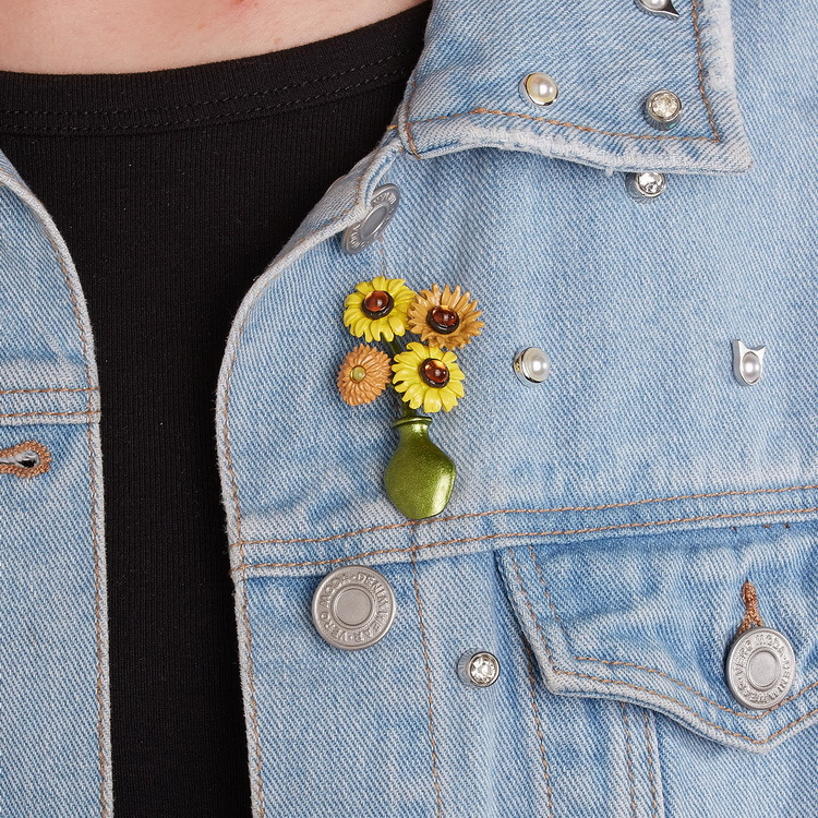 Cross-border best-selling plant series brooches, daisies, sunflowers, lacquered vases, maple leaf flower brooches and brooch accessories pic 49