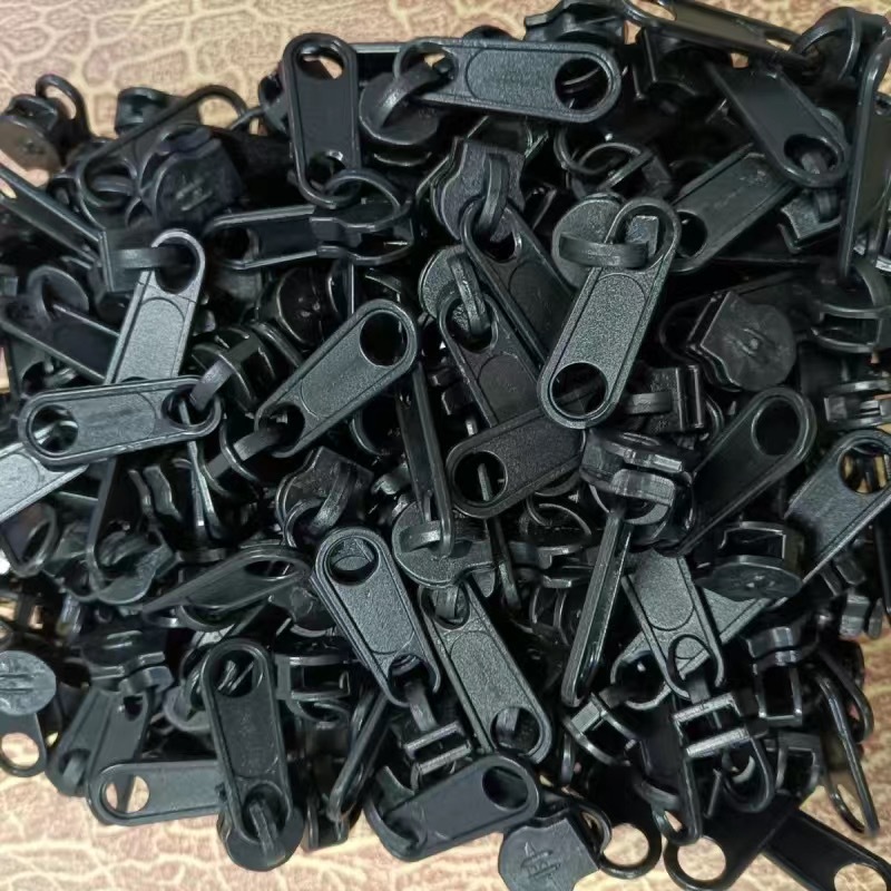 3号5号尼龙齿塑料拉头 过安检拉链头 尼龙塑料双面拉锁头黑色白色详情8