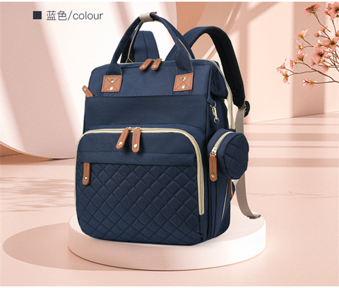 跨境专供高级感妈咪包大容量轻便母婴床包挂童车多功能手提双肩包详情35