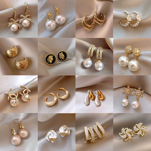 高级感珍珠耳夹无耳洞三角耳夹复古流苏耳环气质耳饰外贸饰品批发详情6