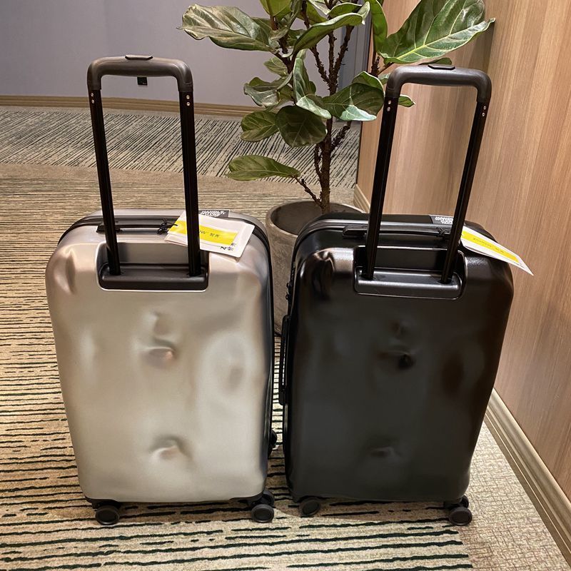 意大利耐用拉杆箱 万向轮潮流凹凸新款旅行箱 超轻外贸出口行李箱详情6