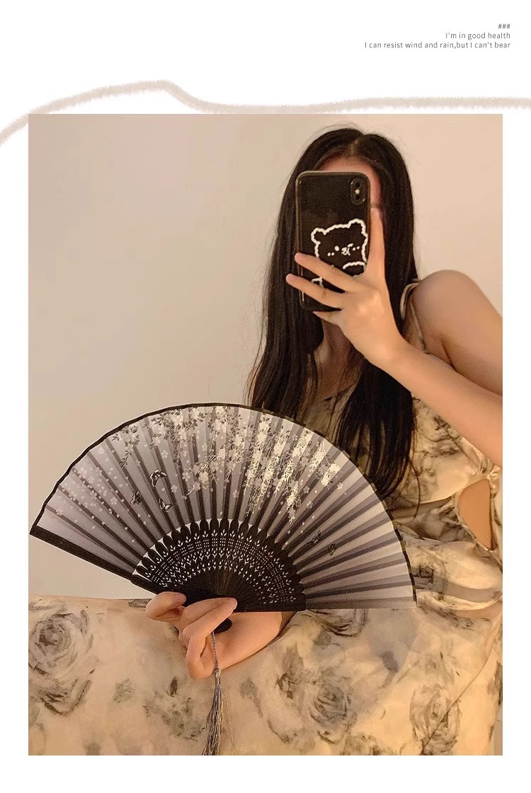 古风小扇子折扇中国风新中式旗袍舞蹈扇夏天古装便携折叠流苏竹扇详情4