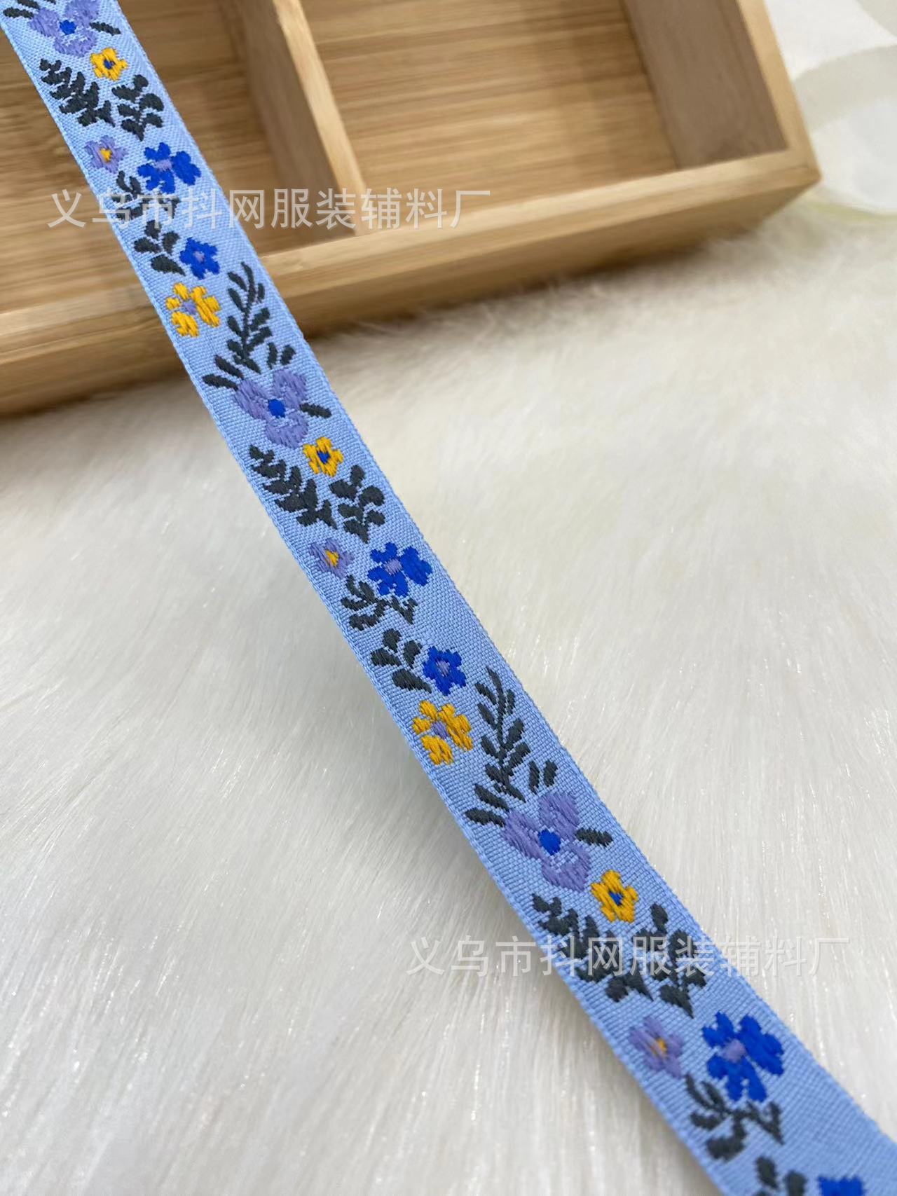2cm花草提花刺绣织带发饰头饰演出服装辅料礼盒包装带详情8