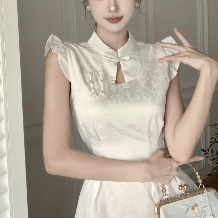 A new Chinese-style improved version of a high-end cheongsam dress and short skirt with a touch of elegance and charm pic 12