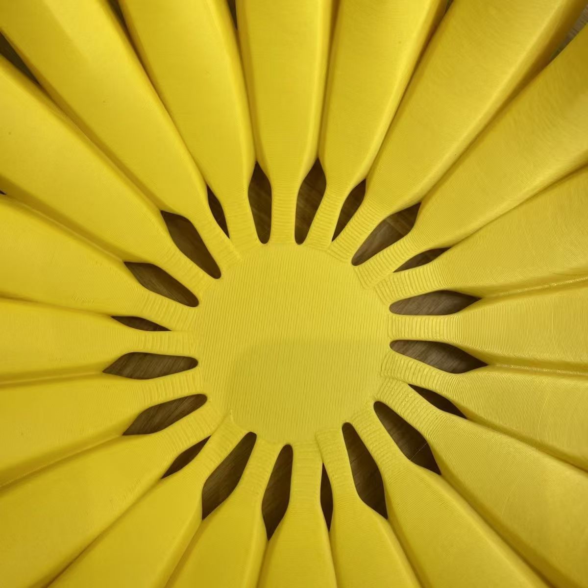 Yellow banana-shaped fruit basket, hand-held vegetable basket, storage box, bamboo storage basket, kitchen plastic basket, organizing and storage supplies pic 7