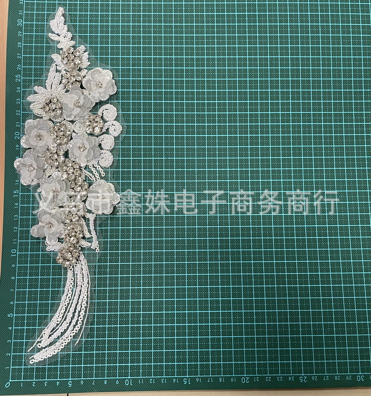 批发手工DIY时尚水钻小花组合粘花服装辅料详情6