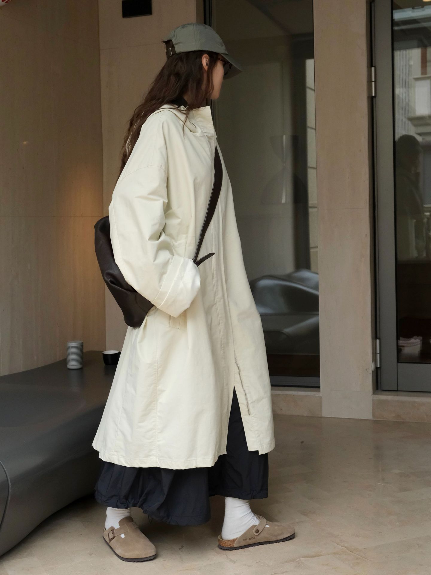 The new autumn Japanese-style outdoor street casual hooded silhouette windbreaker is a slimming and windproof long coat for women pic 36