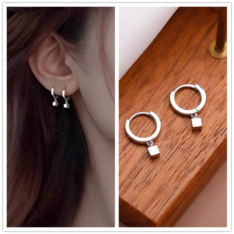 925 Silver Needle Earring Earrings for Women with a high-end feel, plain ring earrings, 2025 new bestseller, niche design, light luxury stud earrings pic 4