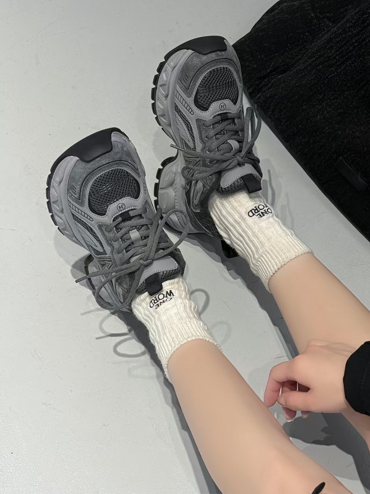 Fleece dad shoes for women 2025 autumn/Winter new retro genuine leather sports casual shoes, versatile thick-soled color-blocking running shoes pic 3