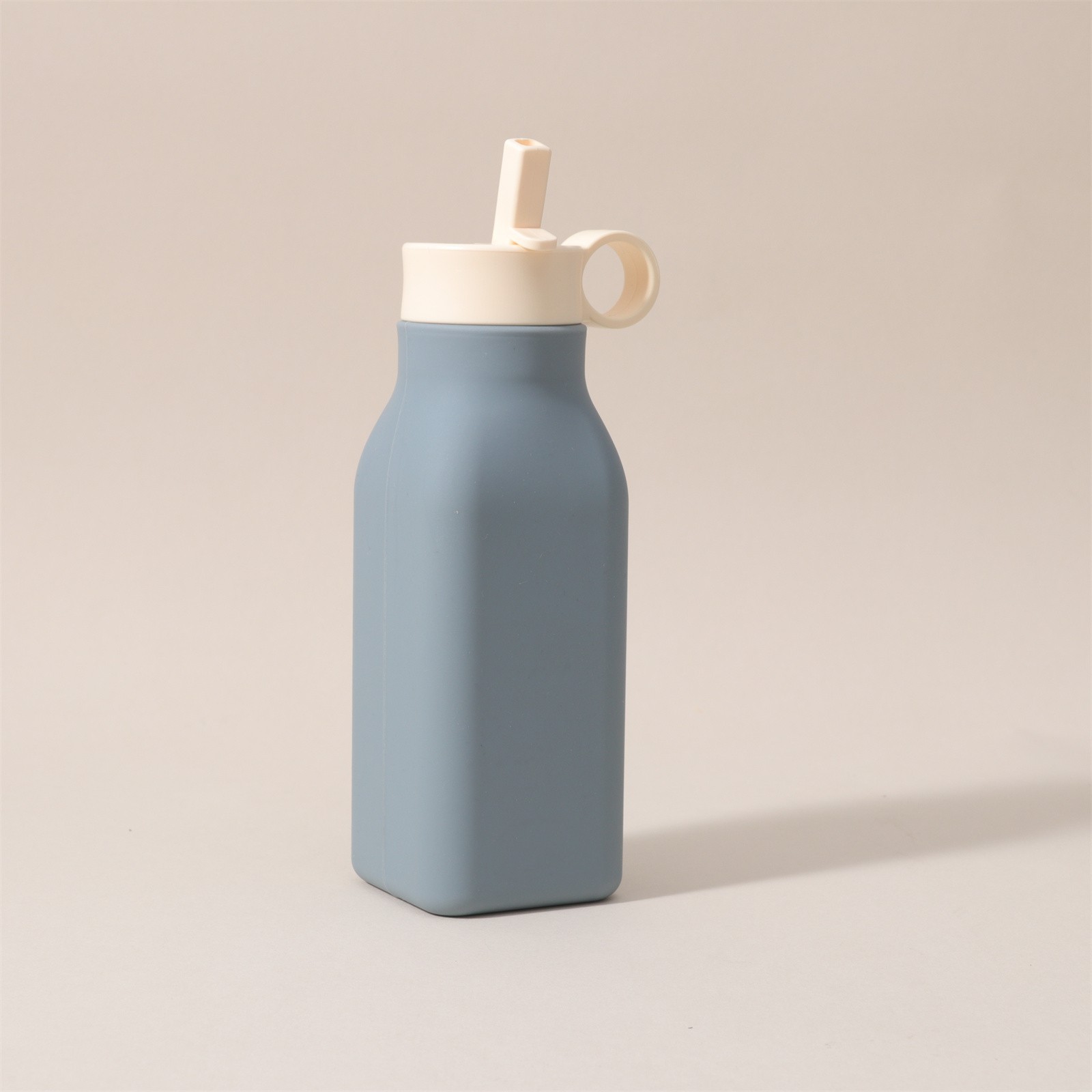 定制 新款热销 硅胶运动水杯 饮料水杯 便携水杯  茶杯 保温杯详情4