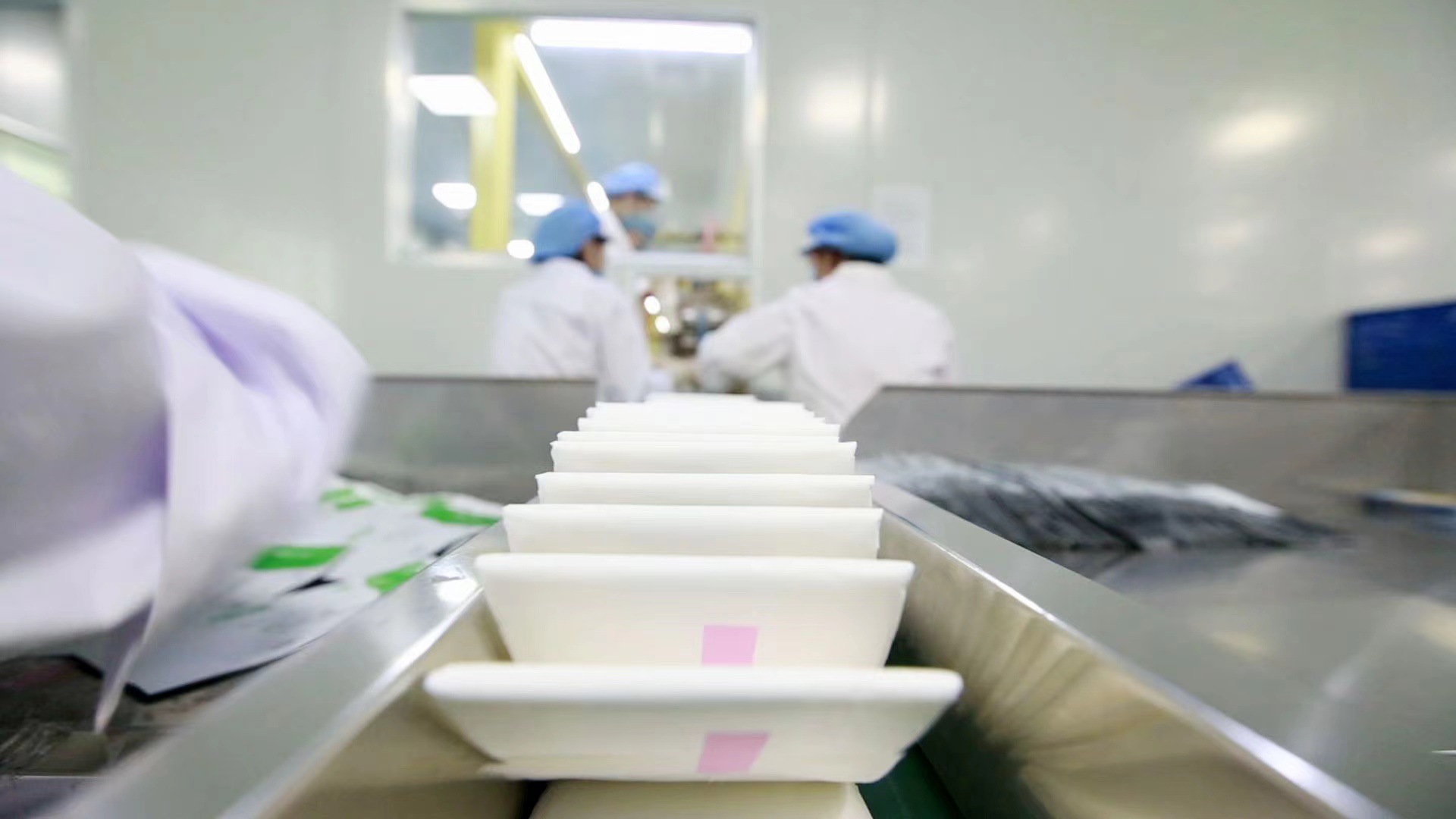 Linglexi Antioxidant Sanitary Napkin Manufacturer wholesale Cotton Soft Daily 240mm dry and breathable sanitary napkins soft pic 12