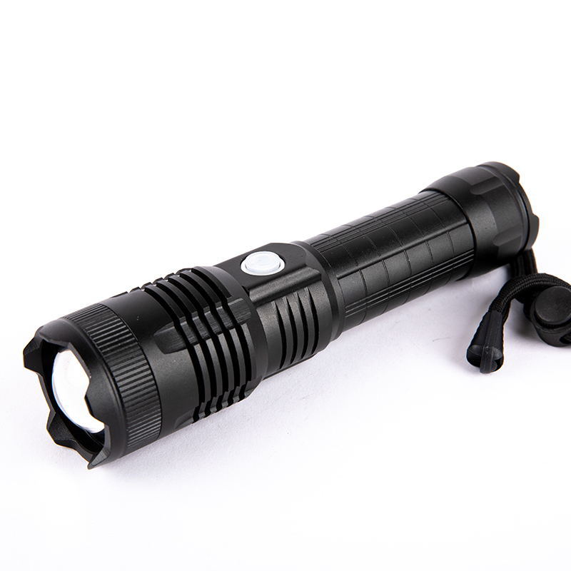 跨境新款XHP50强光手电户外防身铝合金大功率USB充电强光电筒P70详情9