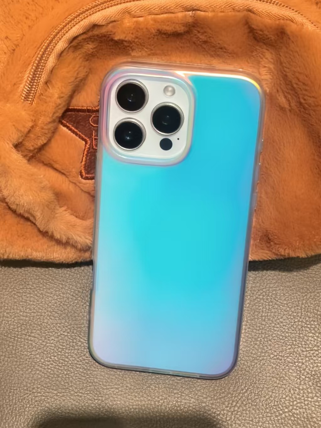 掌电法则 IMD冰淇淋磨砂极光镭射渐变 苹果1516Promax专用手机壳 手机保护套 防摔耐磨抗刮
详情13