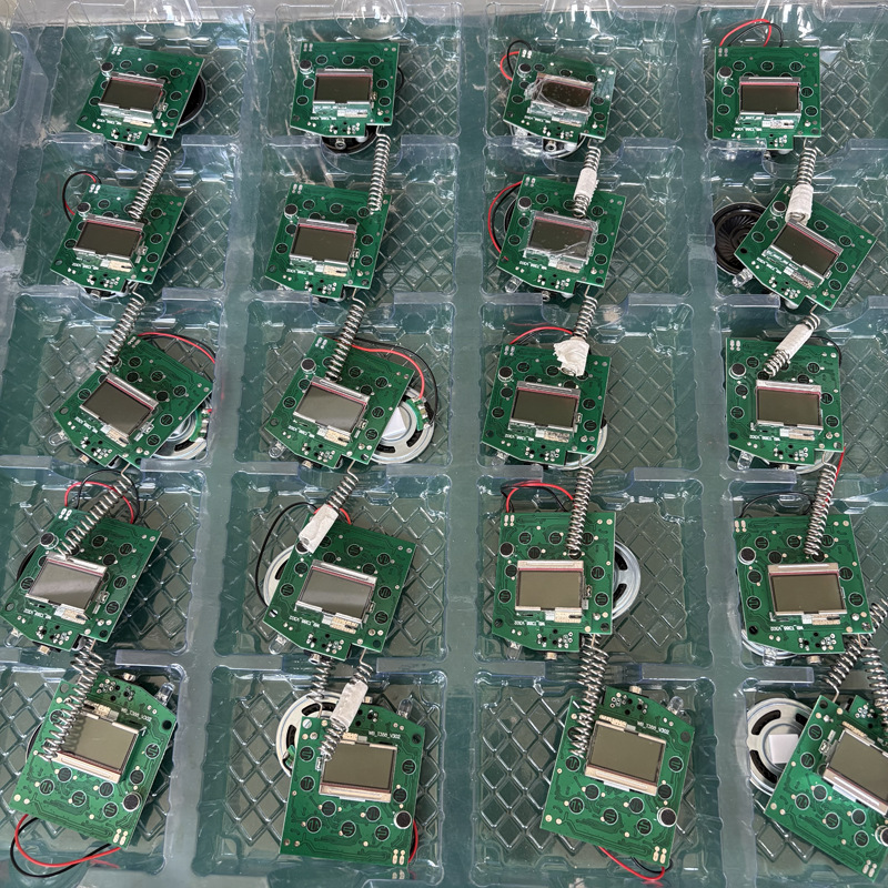 跨境儿童对讲机T388对讲机玩具通信3KM公里户外传呼机可定制logo详情8