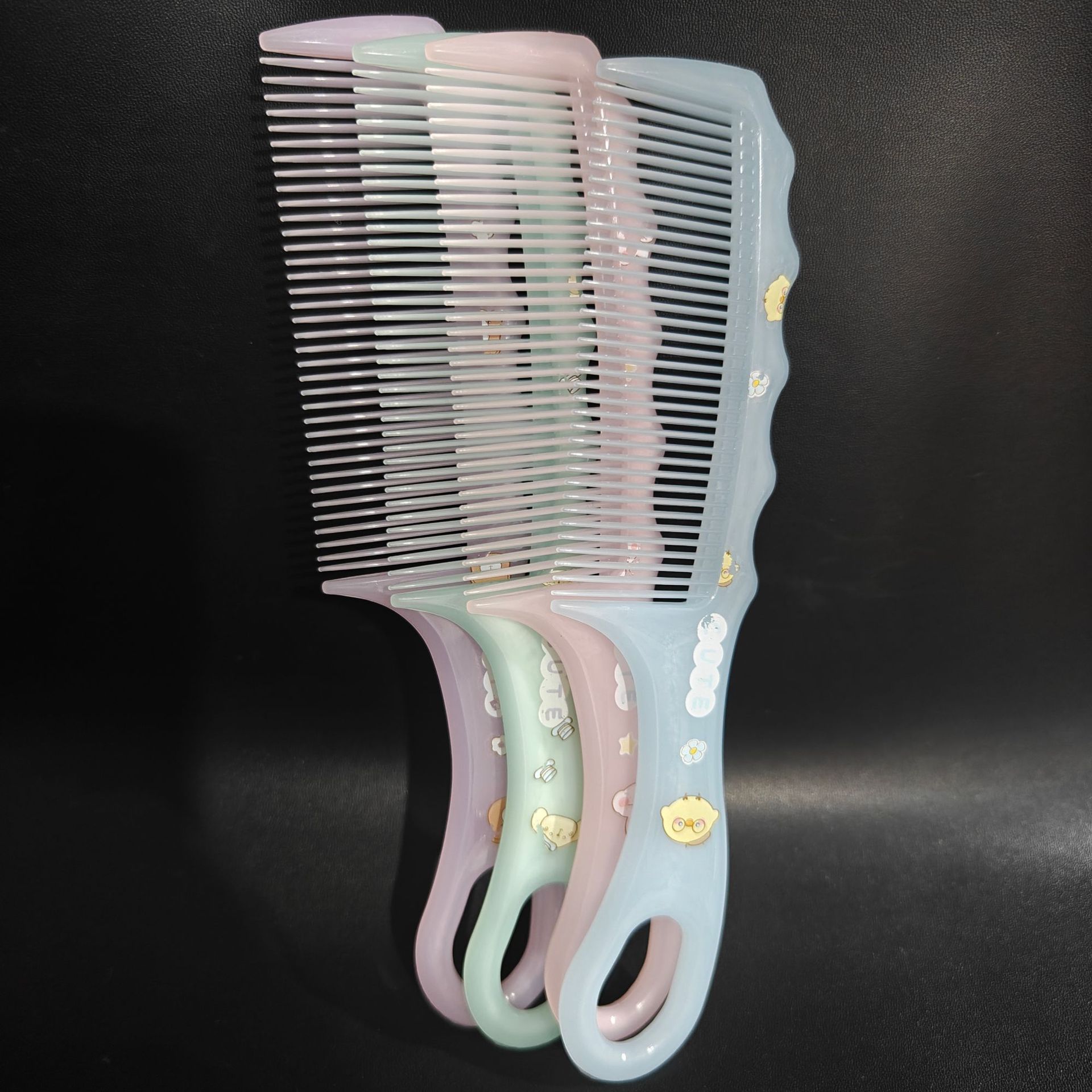 【 Zone 3-11 】ED88 combs 20/ pack 960/ piece ED88 combs, new candy-colored combs for adults and students, colorful combs as gifts, wholesale 1 yuan pic 5