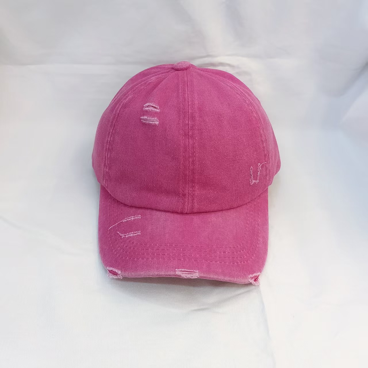 新款水洗破洞交叉高马尾帽子男女潮百搭棒球帽春夏秋软顶鸭舌外贸详情5