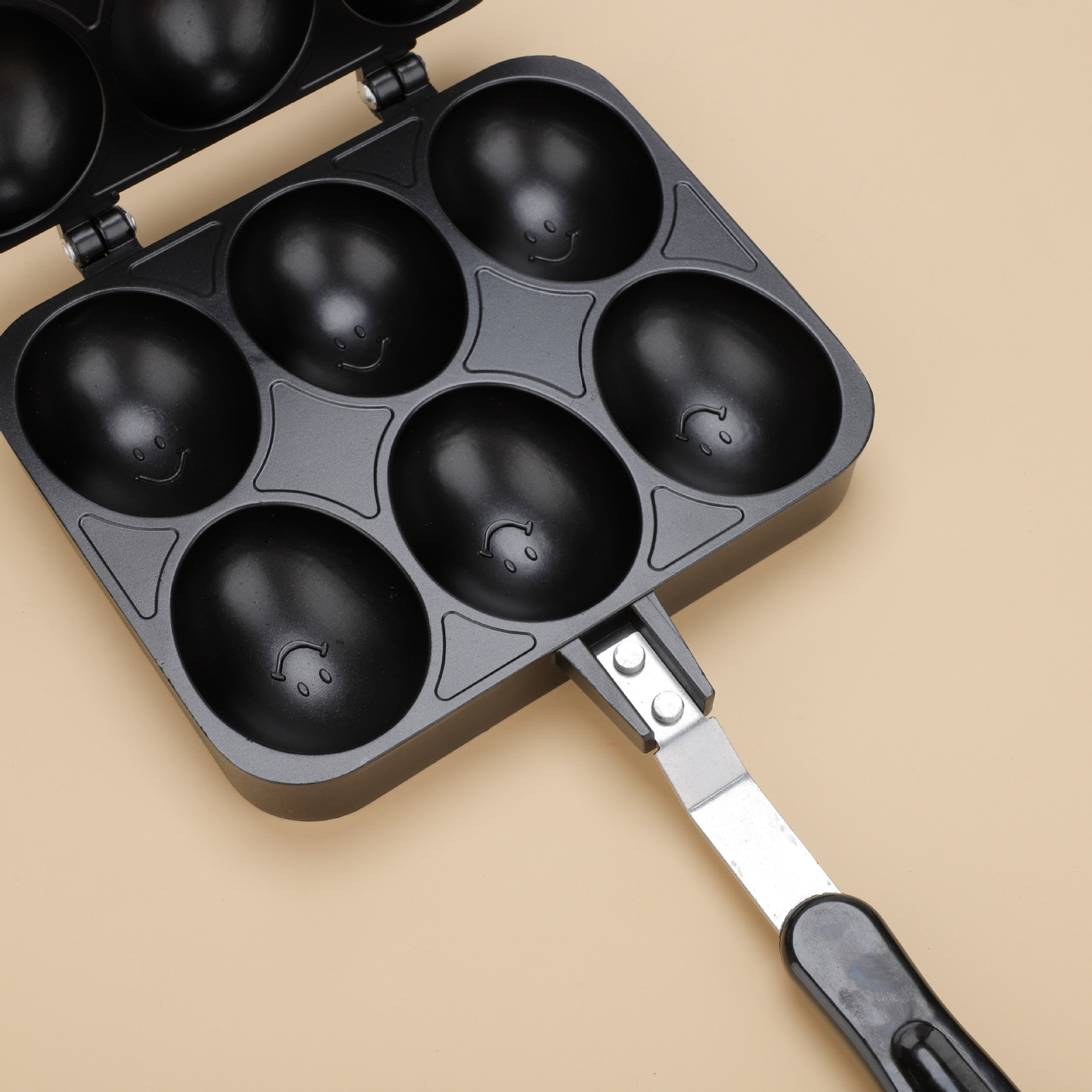 Commercial cake molds, gas baking trays, egg waffle machines, and home Hong Kong-style egg waffle machines pic 5