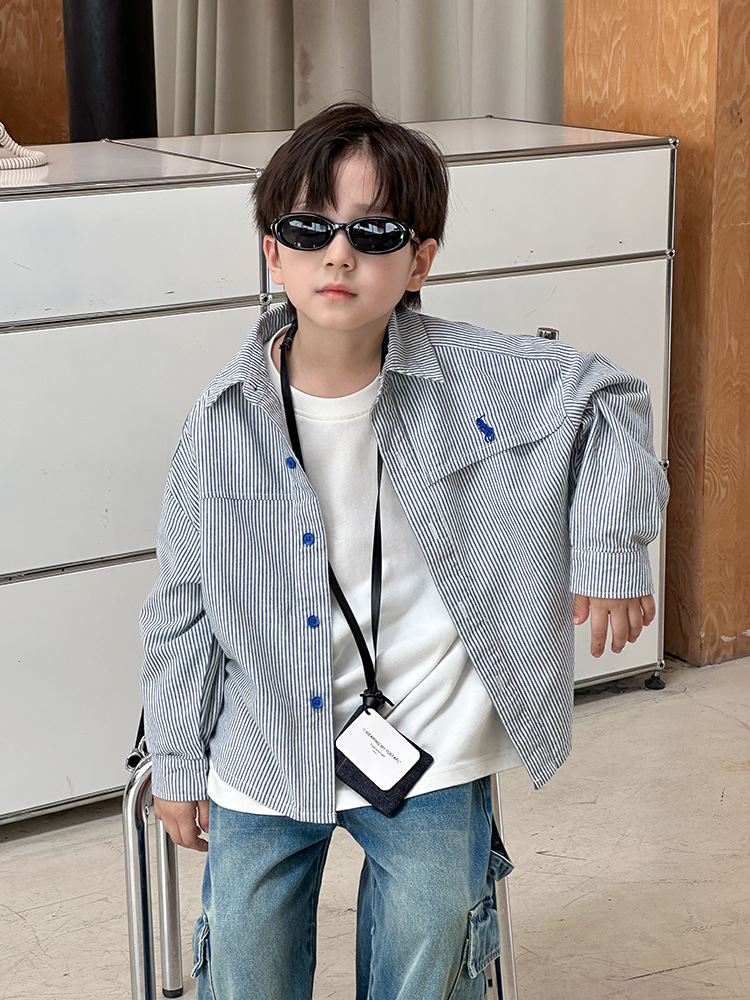 艾摩贝贝2024秋男女童竖条纹刺绣水洗全棉衬衫中大童气质翻领上衣详情11