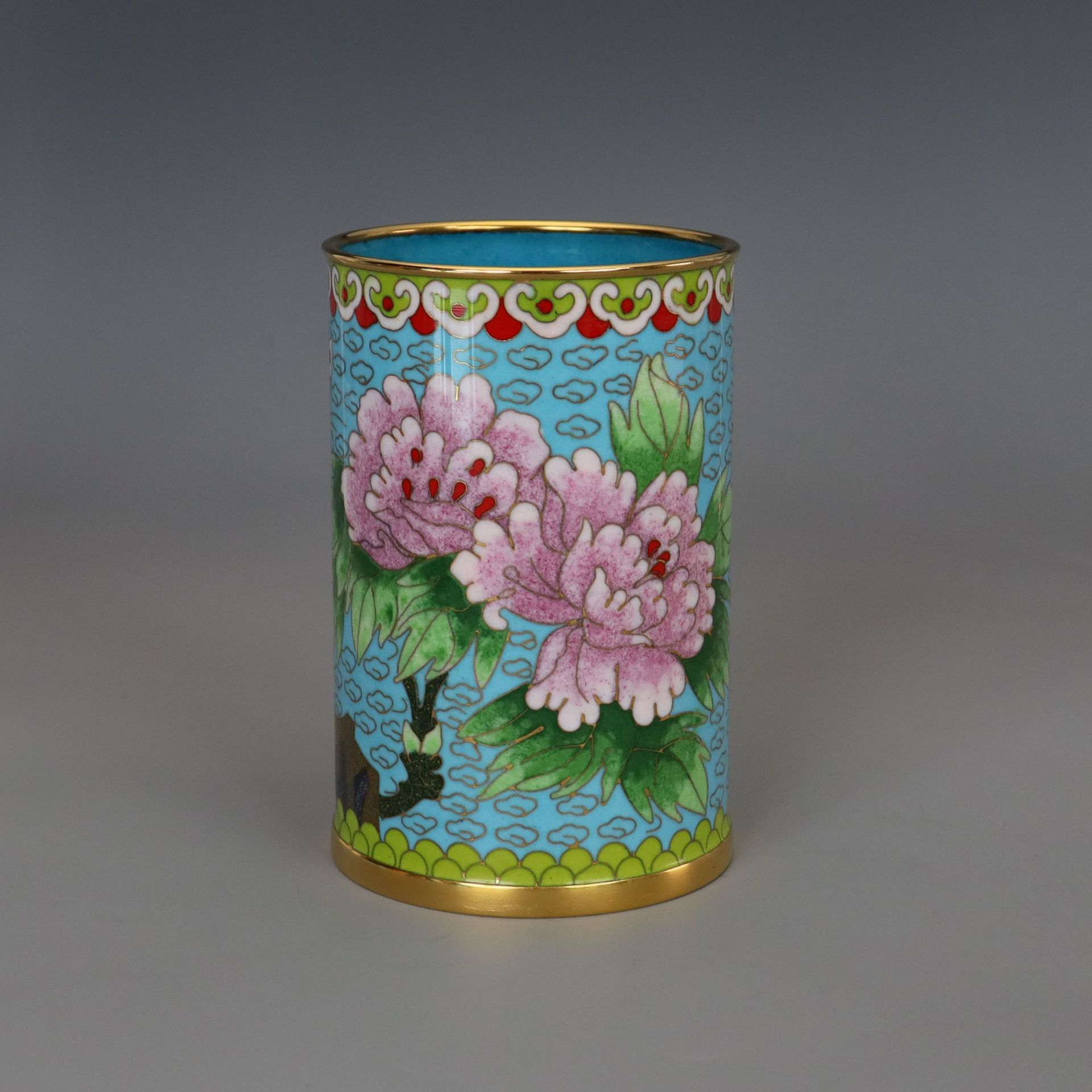 Beijing Cloisonne craft culture gift and decorative item: Traditional copper body cloisonne enamel polished 5-inch pen holder pic 3