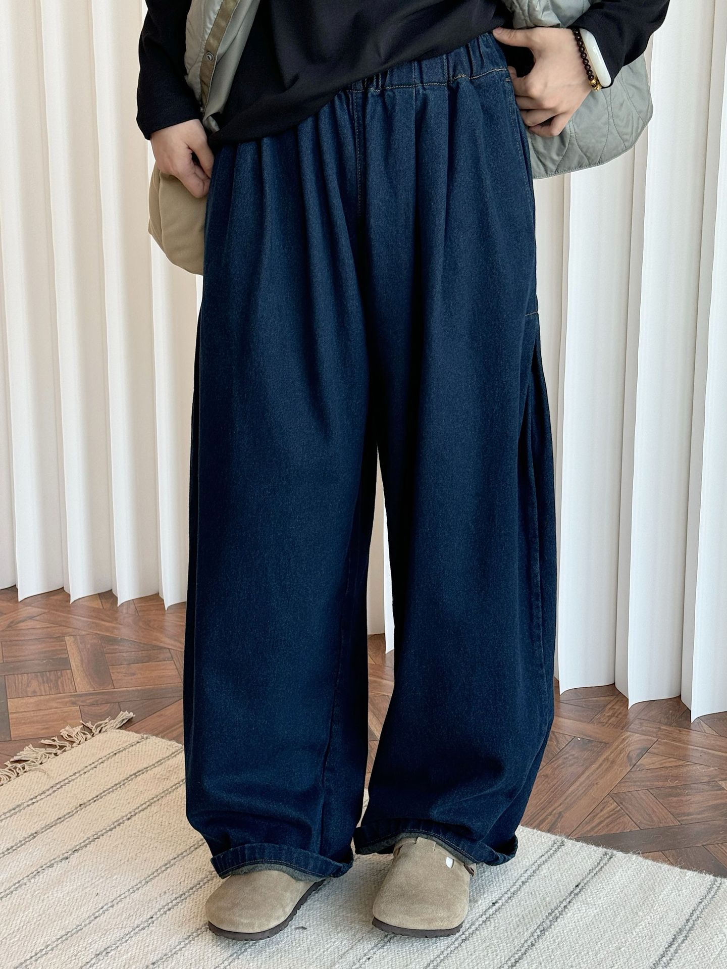 Dark blue high-waisted denim wide-leg pants for women, retro checkered pattern pants, bronze earthy warm pants for autumn and winter pic 15