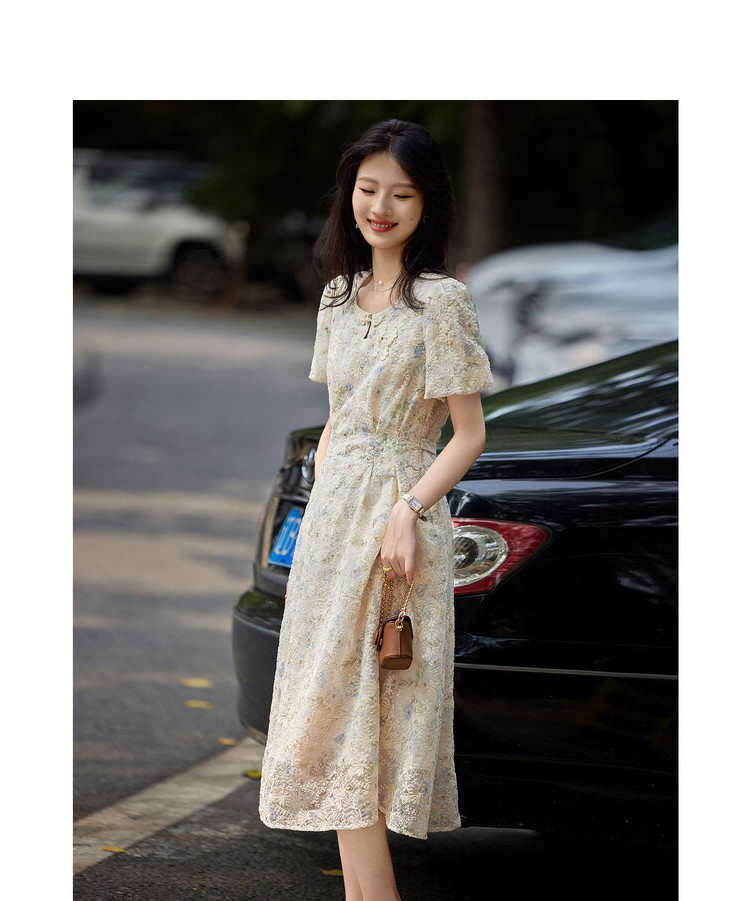 Summer round-neck, waist-cinching, slimming, gentle and elegant dress, French floral short-sleeved dress for women pic 11