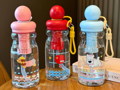 Large-capacity portable handle plastic cup, cute and fun, tea strainer straw cup, anti-drop space cup for male and female students pic 4