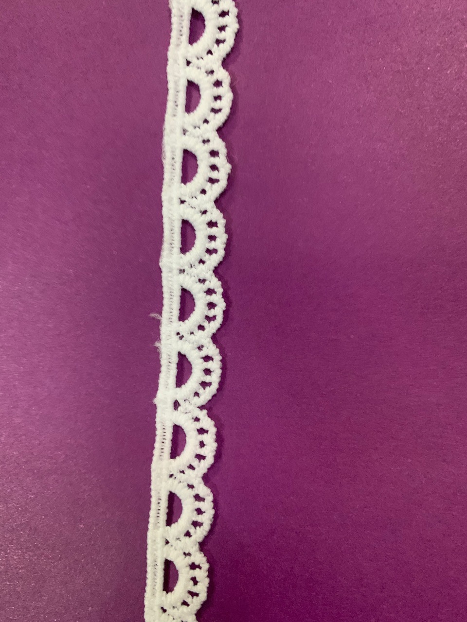 The manufacturer produces 1-centimeter single-sided water-soluble milk silk lace clothing, curtains, accessories and jewelry Lolita DIY pic 2