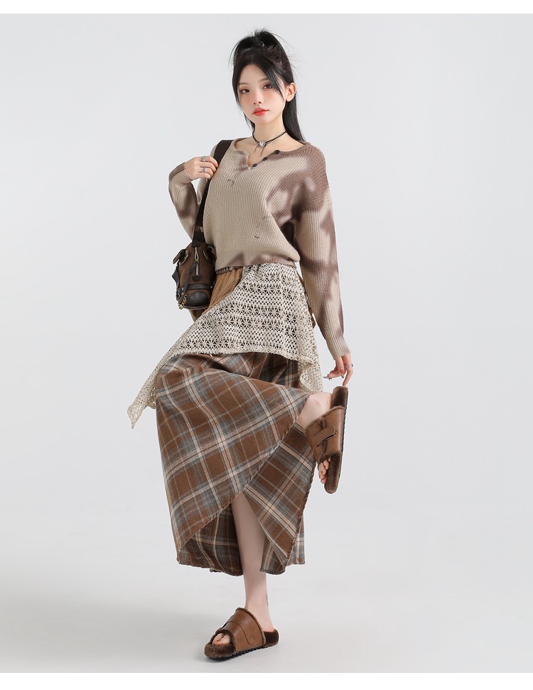Forest-themed retro checkered skirt for women 2025 new autumn and winter design, irregularly pieced high-waisted A-line long dress pic 42