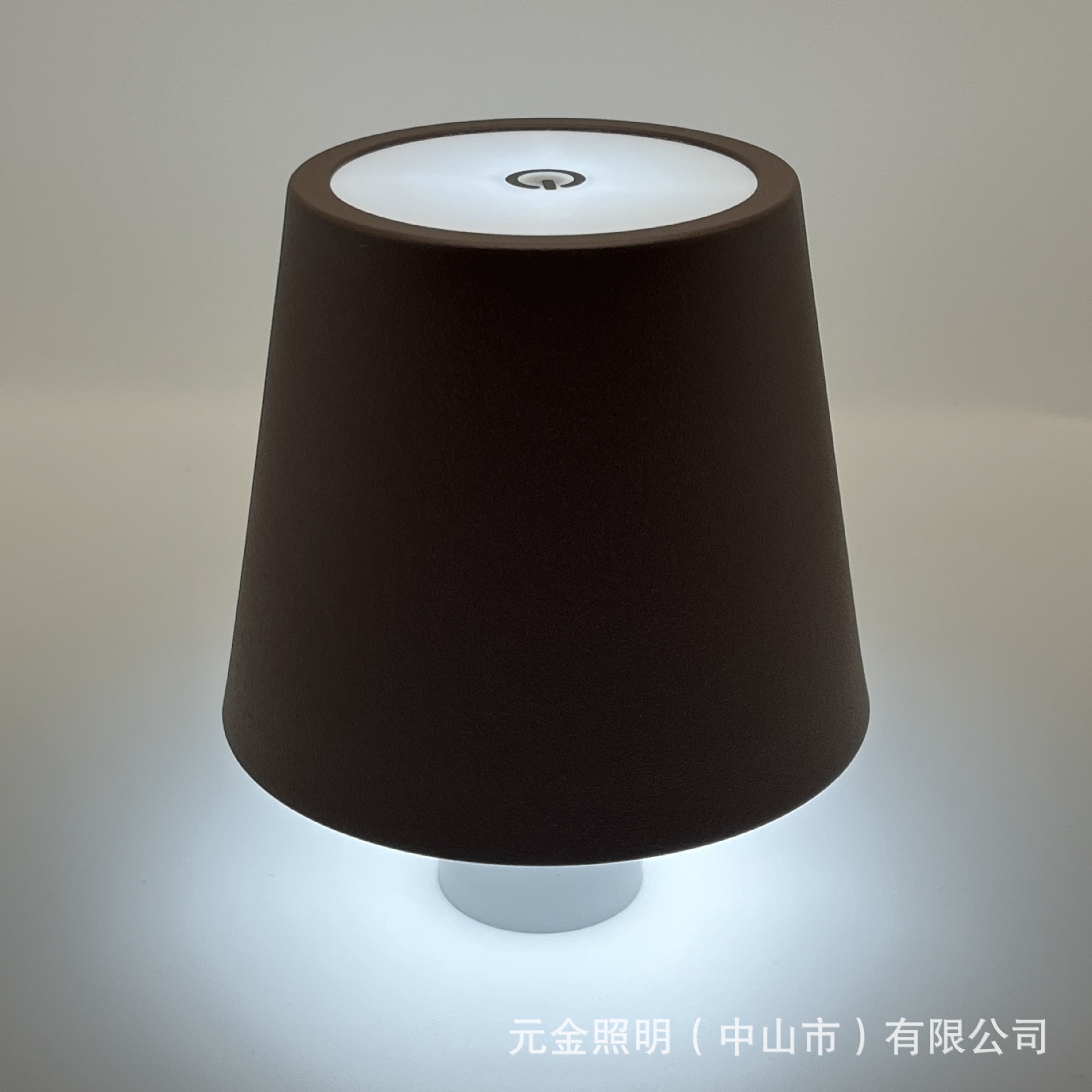 LED酒瓶充电台灯床头高级感创意酒吧小夜灯瓶盖氛围灯餐厅酒头灯详情13