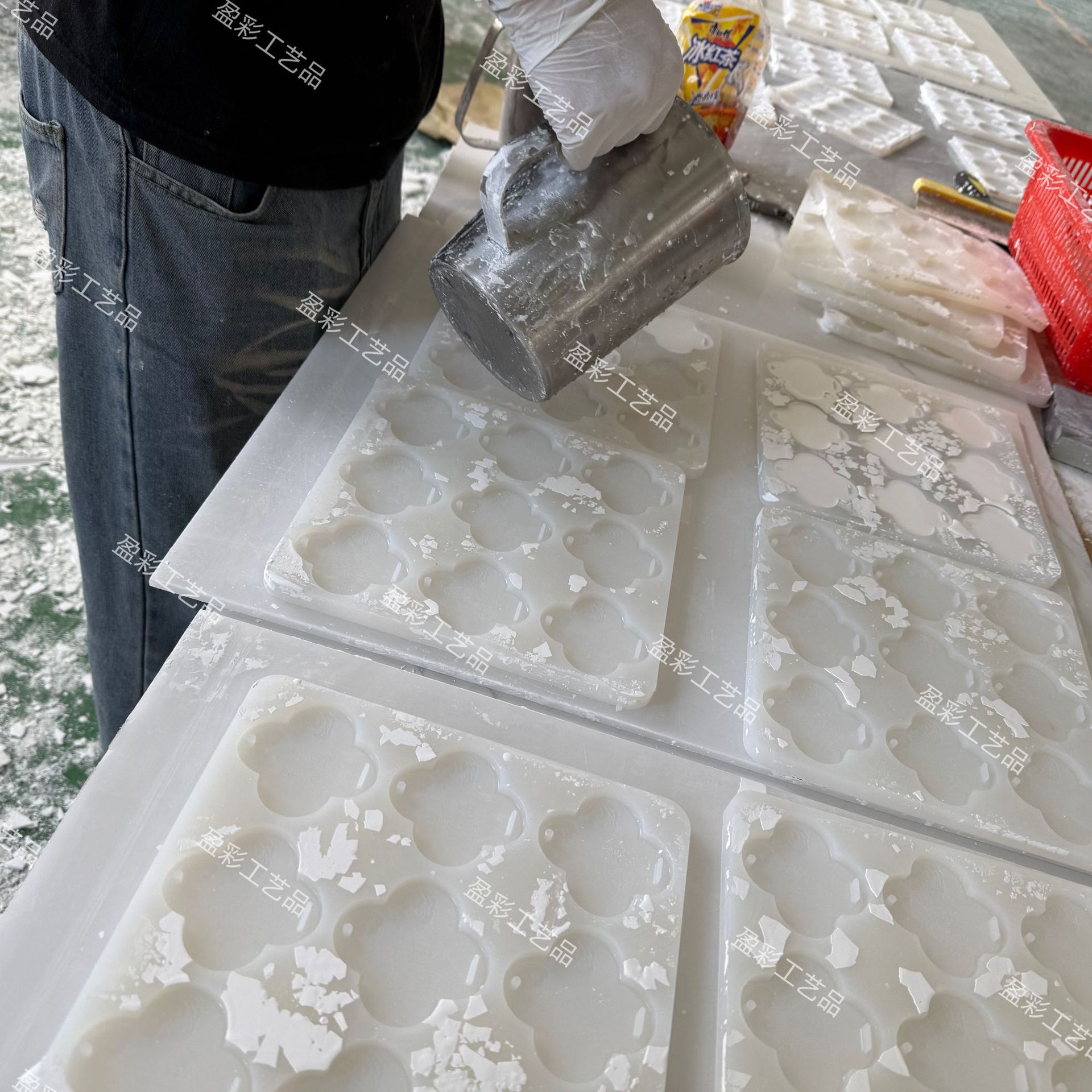 国潮香薰家用卧室内持久留香氛衣橱文创石纪念品石膏香片挂件详情12