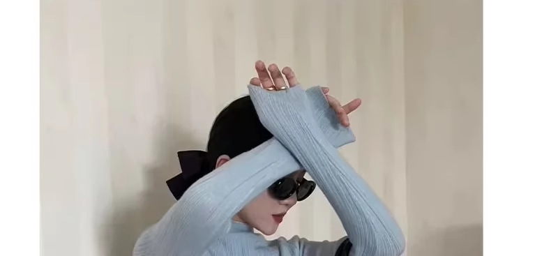 A light purple semi-high neck slim-fit innerwear with a knitted sweater for women in the spring of 2026 is a stylish and unique thin base layer pic 36