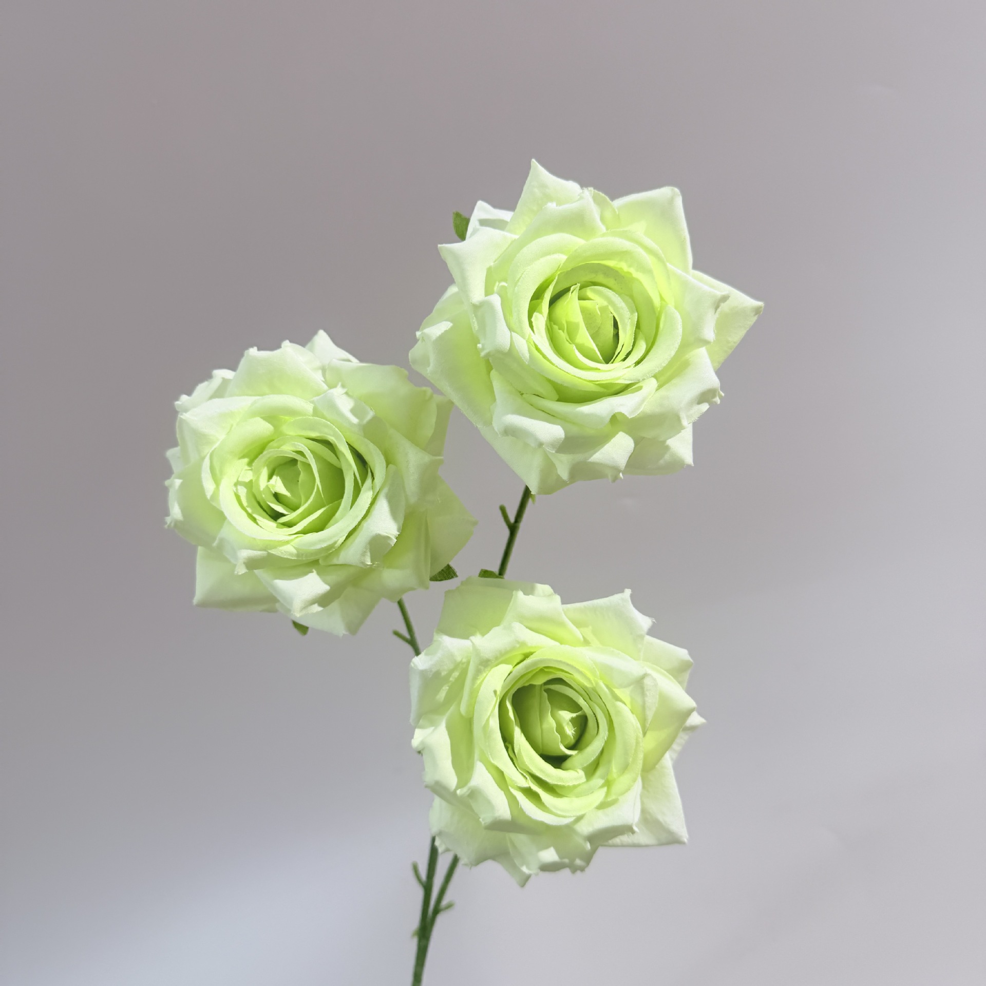 仿真花3头钻石玫瑰花婚庆装饰假花批发红色路引花材网红玫瑰瀑布详情14