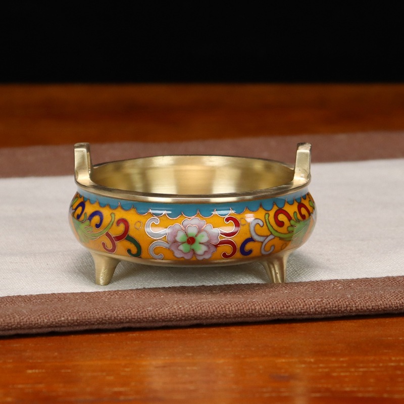 Wholesale of cloisonne incense burners and Buddhist utensils in stock. Traditional cast copper cloisonne low-temperature enamel antique straight ear burners pic 3