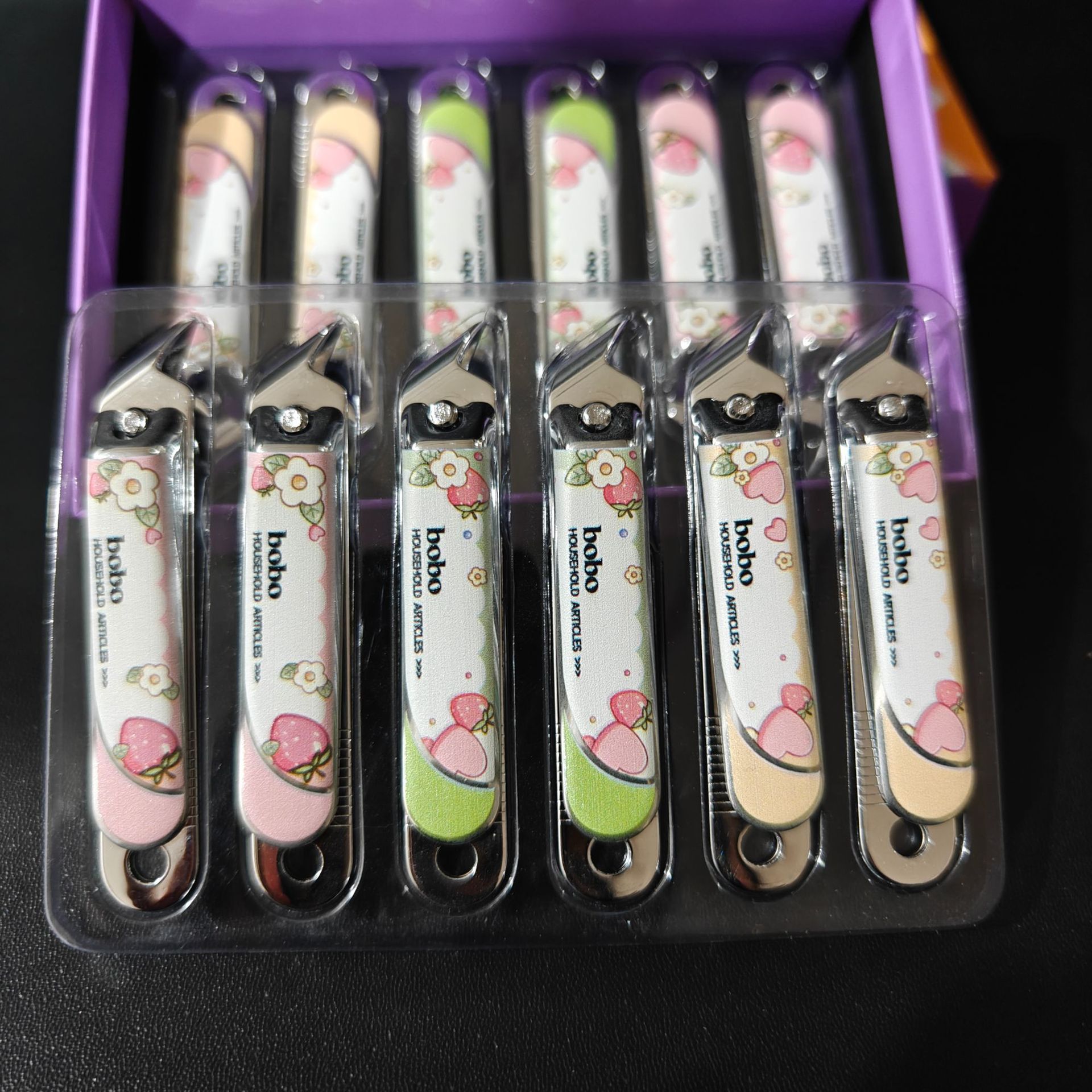 【 Office 】【bot888-1 】 Slanted nail clippers 12/ box 600/ box Nail clippers slanted cartoon cute nail clippers for household use, new nail clippers for men and women, wholesale 2 yuan pic 5