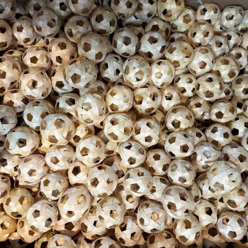 潮汕网红竹编灯笼鸡仔笼5*7长条笼绣球龙舟小船节日灯笼装饰批发详情3