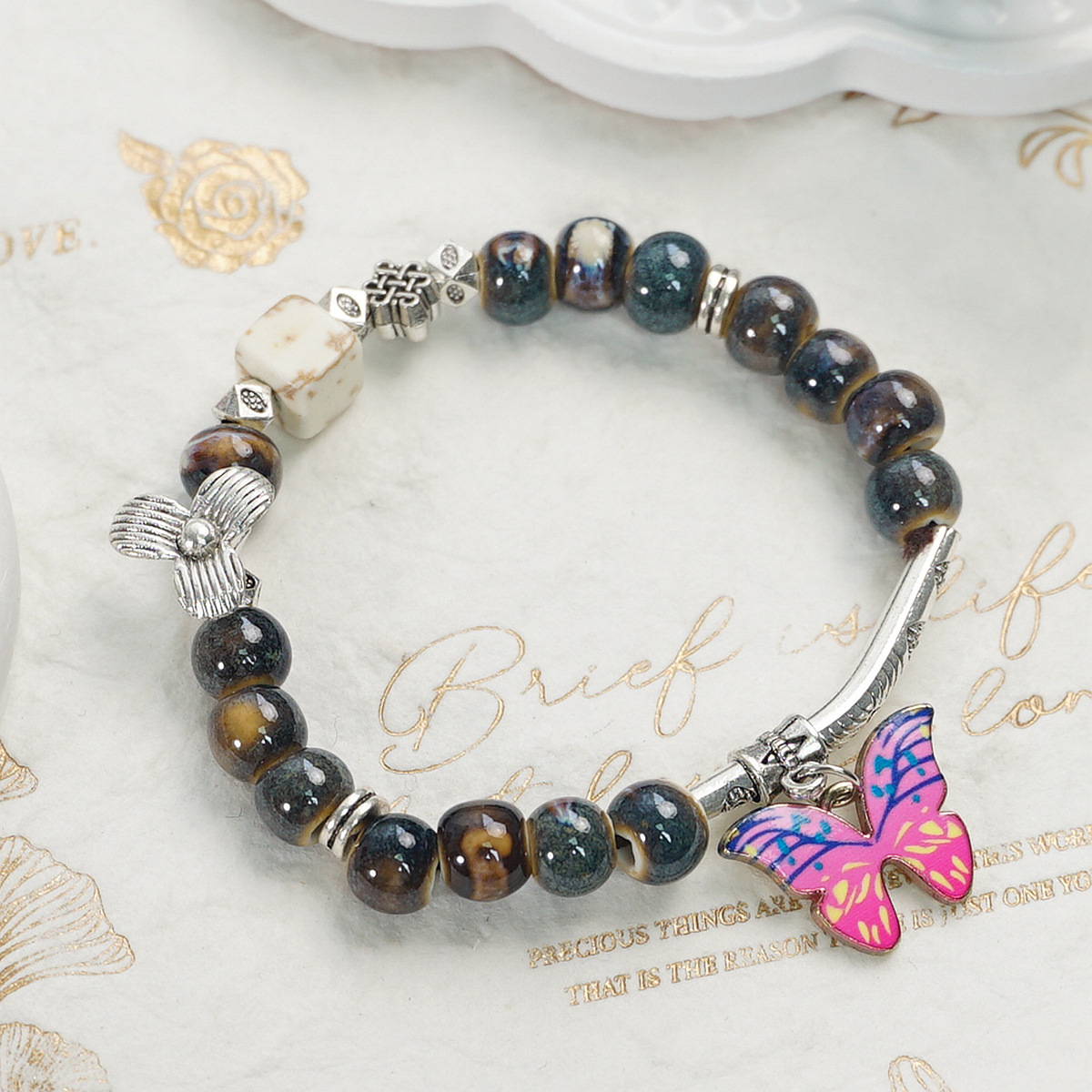 Jingdezhen ceramic bracelets, ten yuan for three strings, are a niche and high-end traditional Chinese style cultural and artistic bracelets. Wholesale of ethnic style accessories for women pic 8