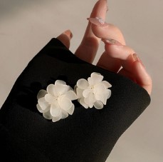 法式高级感水滴蚊香盘耳夹女无耳洞韩系小众弯月设计百搭耳扣饰品详情11