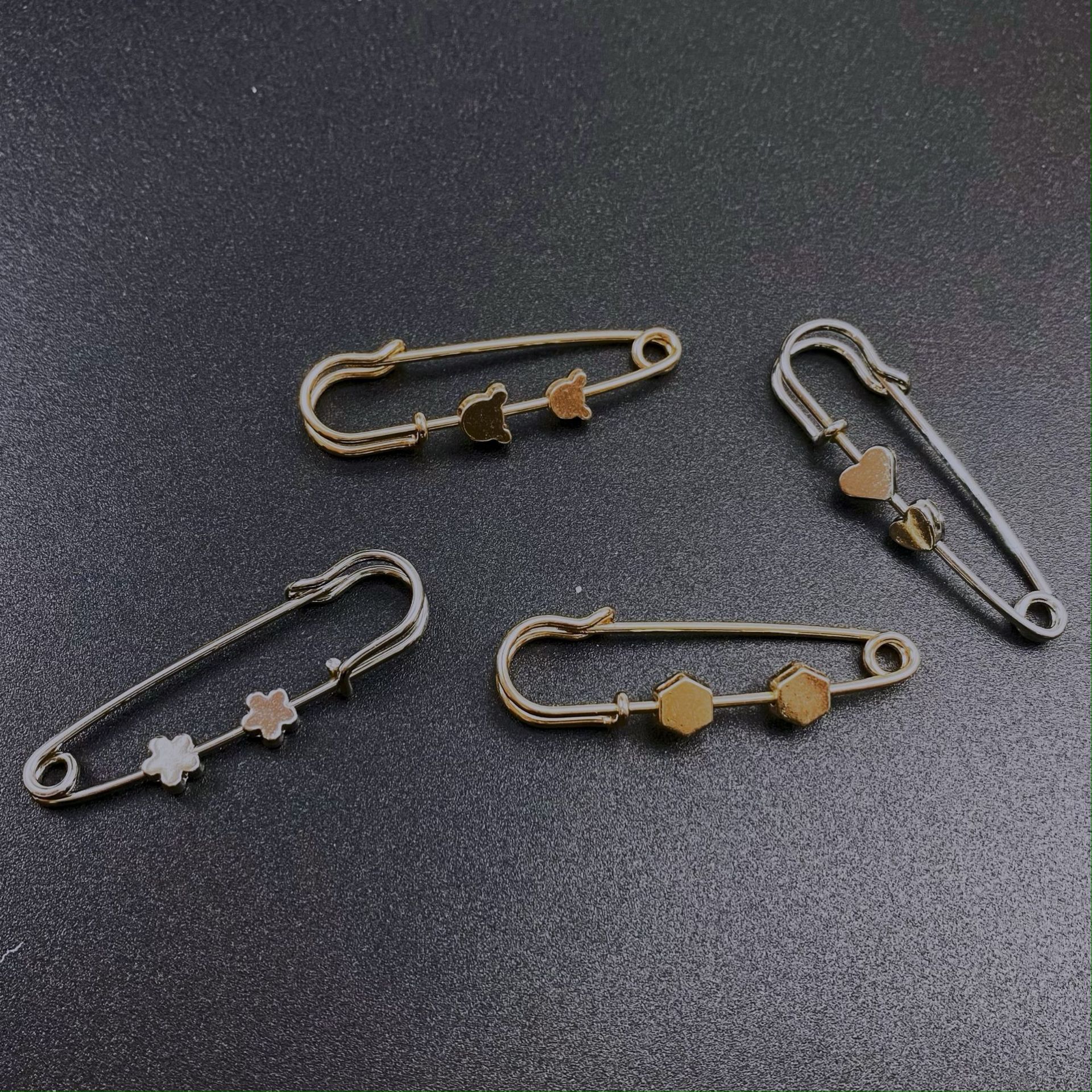 精美小号腰围改小缩小别针 调节腰裤收紧神器 固定衣服防走光胸针详情6