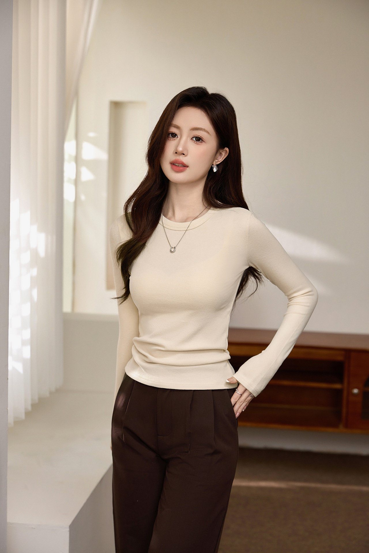 #双面磨毛# 精品慕斯羊绒软糯T恤女长袖2025秋冬新款内搭打底衫详情13